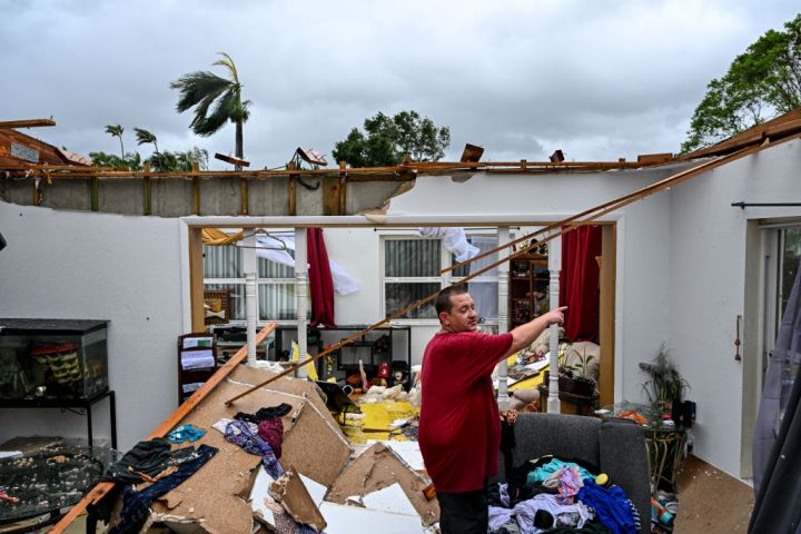 TOPSHOT-US-WEATHER-HURRICANE-MILTON